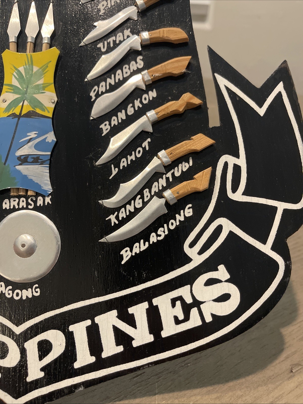 WEAPONS of MOROLAND MINDANAO PHILIPPINES Wood Wall Display Knives Sign 18″x16″