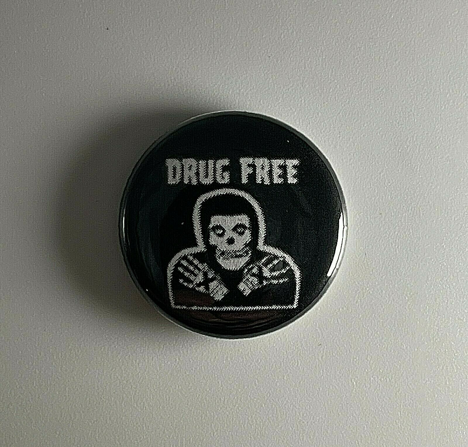 Drug Free Misfits Straight Edge 1″ Button D003B Badge Pin