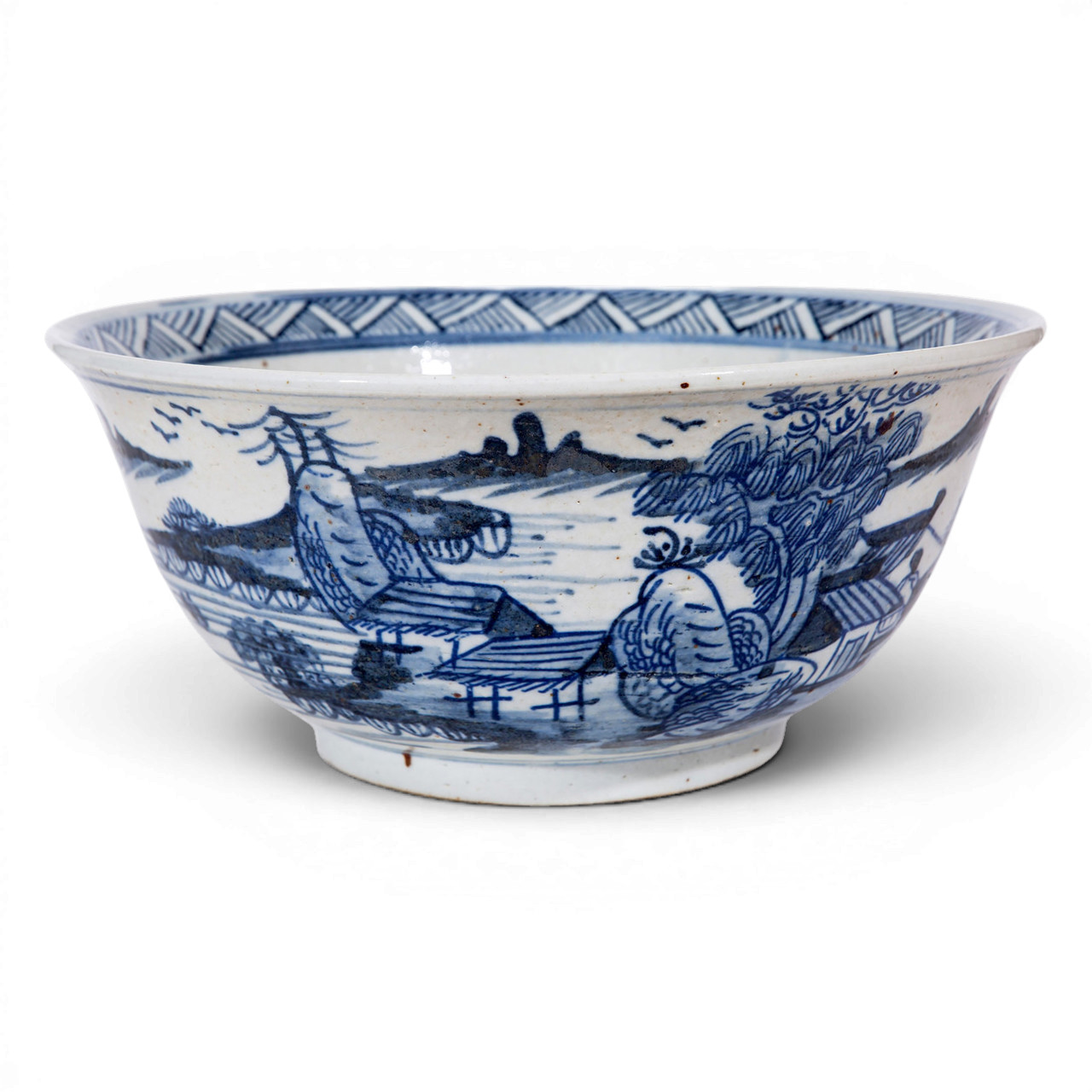 New Chinoiserie Antique Style Porcelain Centerpiece Bowl in Blue & White 13”