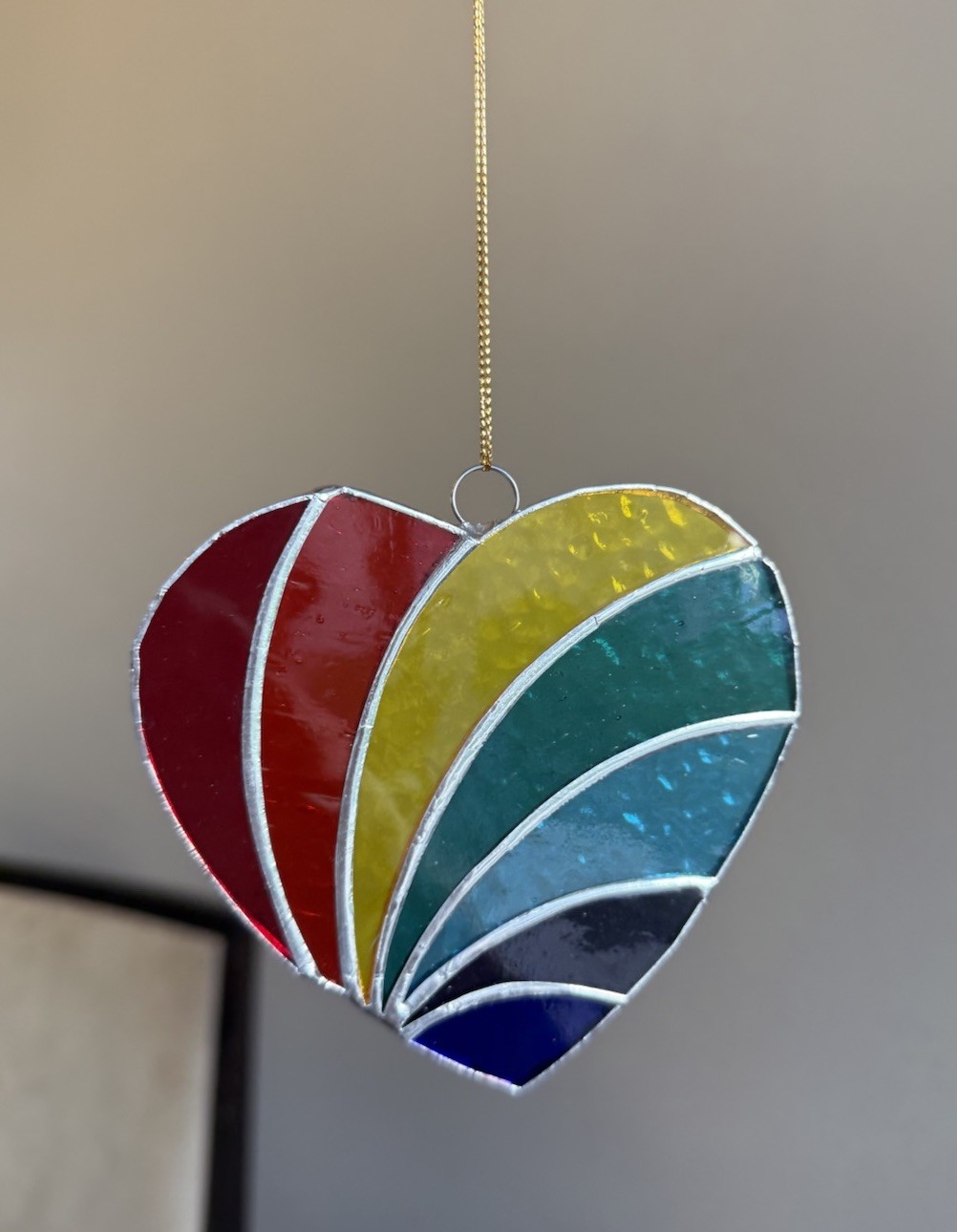 NEW Rainbow Multicolor Heart Stained Glass Suncatcher Decoration Art Handmade