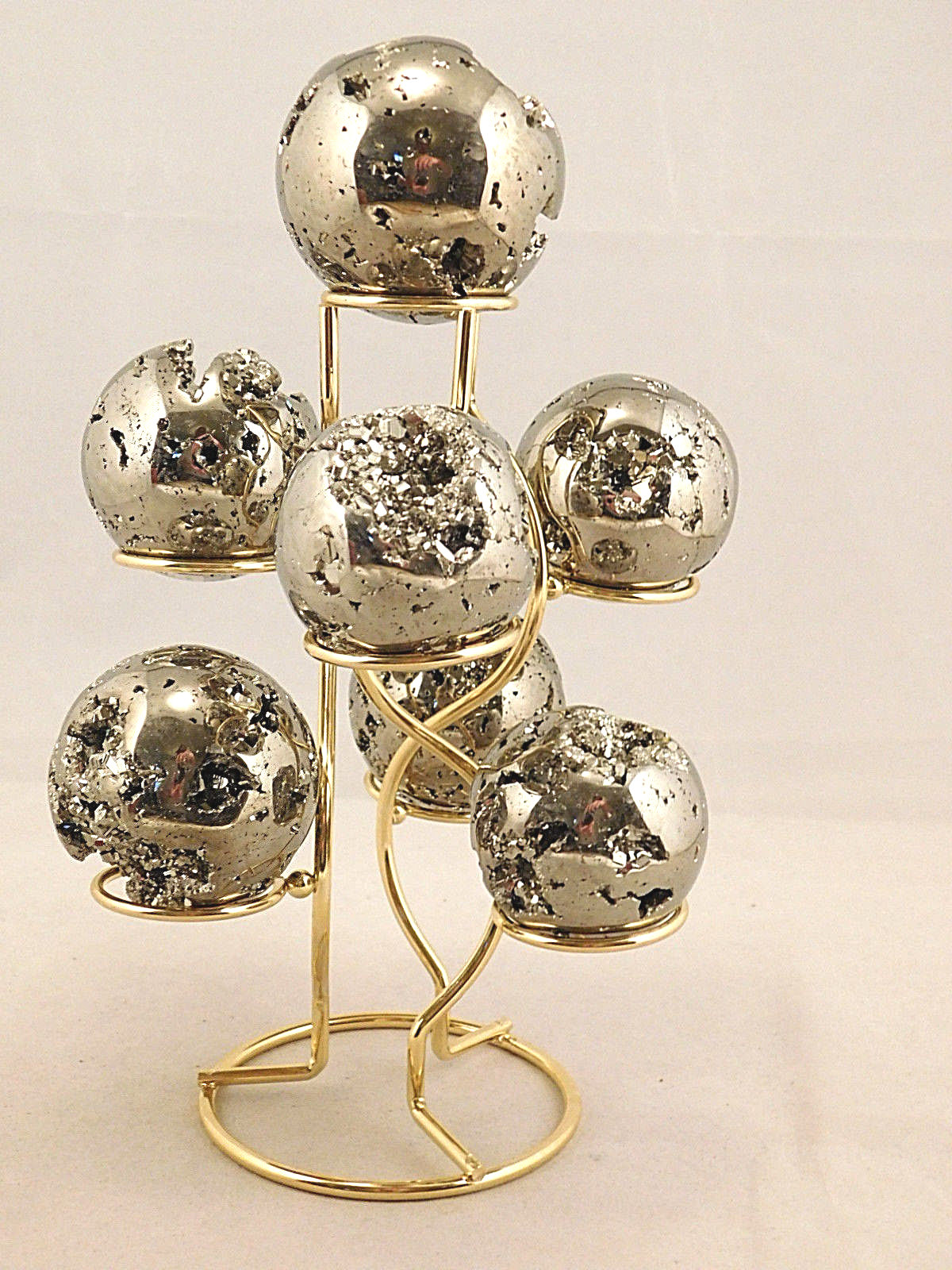 SEVEN! Sphere Display Stand Metal Medium Size Gold Color