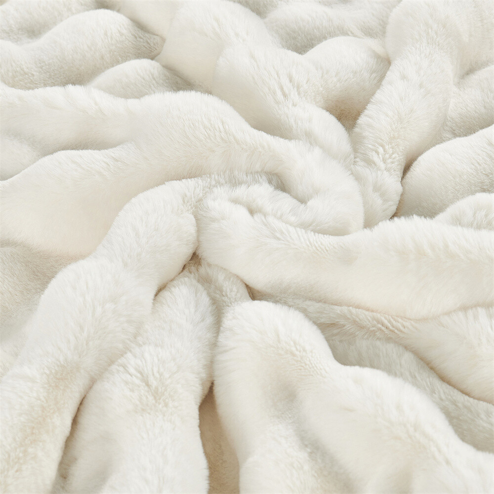 Textured Faux Fur Throw Blanket Luxurious Soft Reversible Micromink Blanket