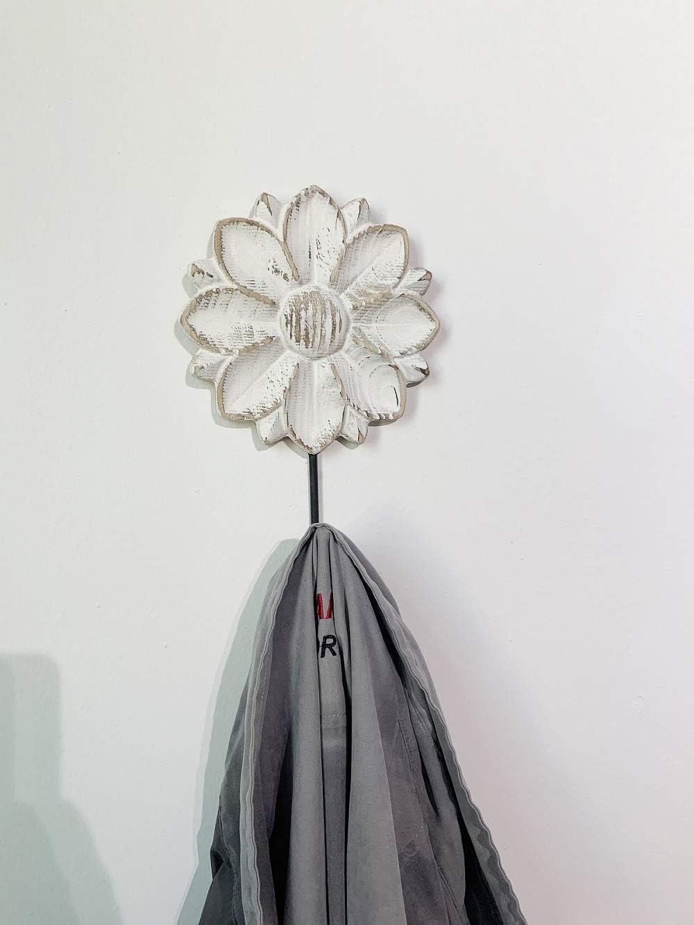 Decorative Wall Mounted Flower Hooks, White Distressed Wood Hanging Hooks,