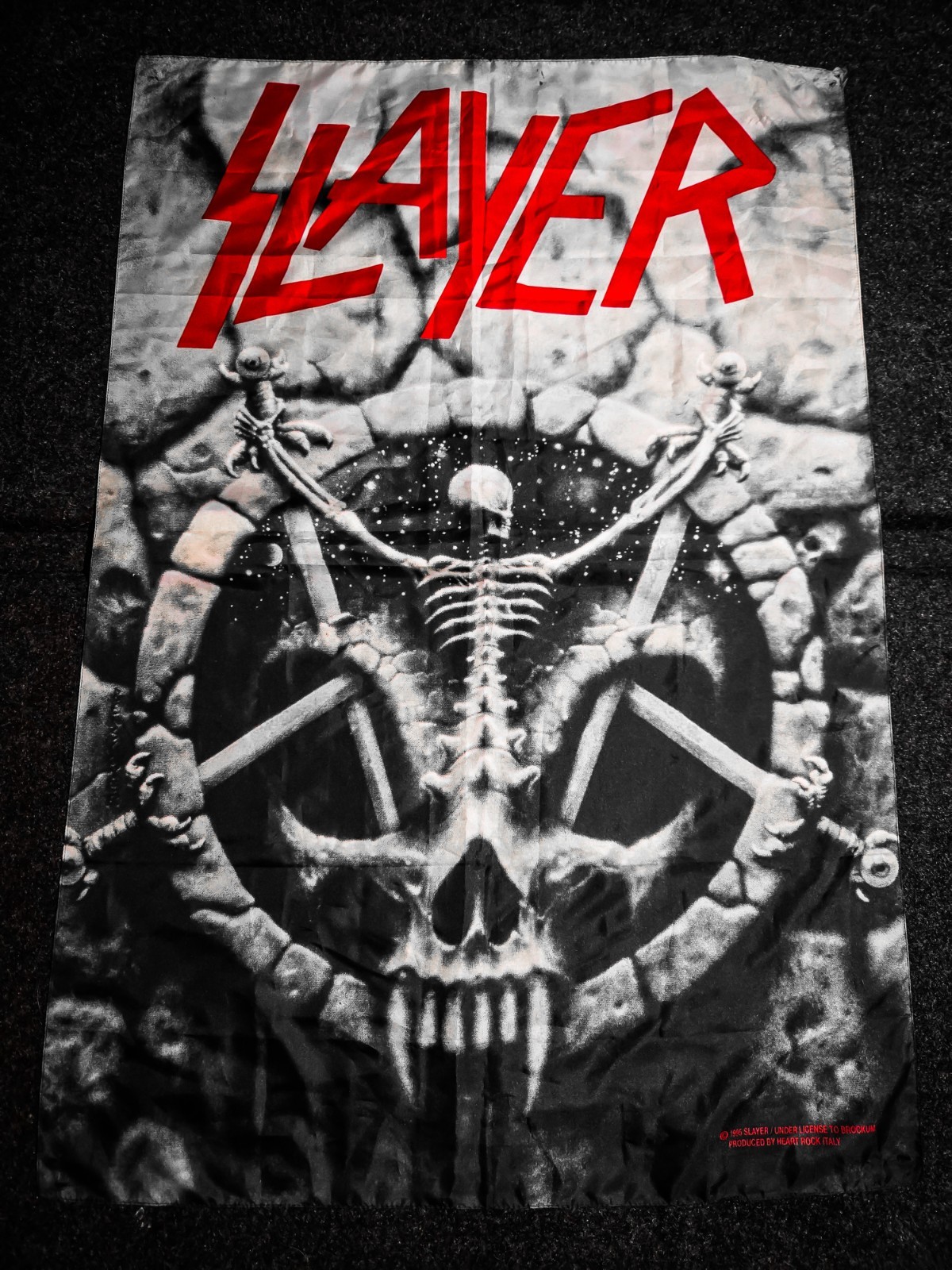 Iconic 1995 Slayer Divine Intervention tapestry flag 29×42 Thash Metal Band