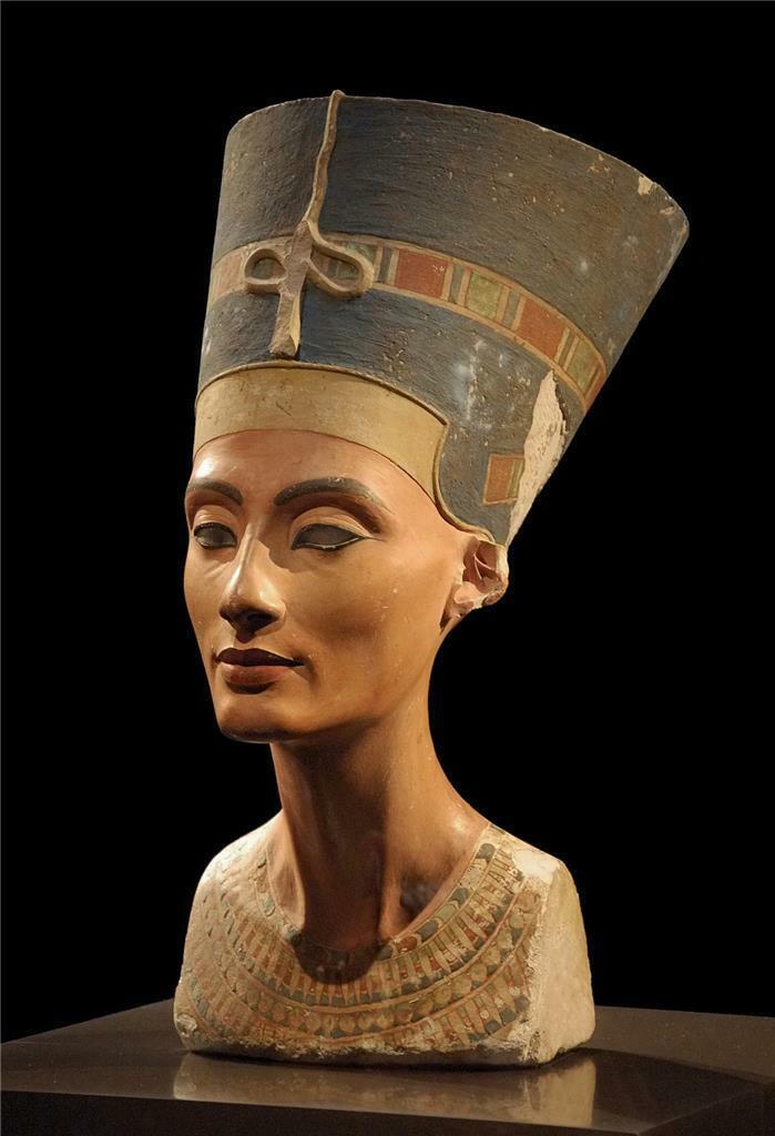 Queen of Egypt NEFERTITI Bust Berlin Photo Picture Poster Print