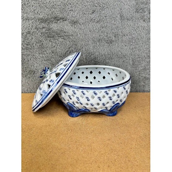 Home & Garden Party Blue White Reticulated Porcelain Footed Trinket Box Rose Lid