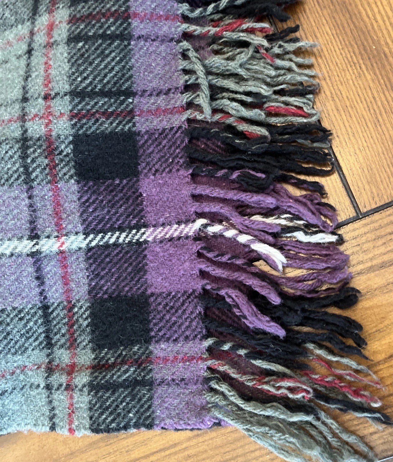 James Pringle Weavers Purple Plaid Wool Throw Blanket Scotland Fringe 55×44