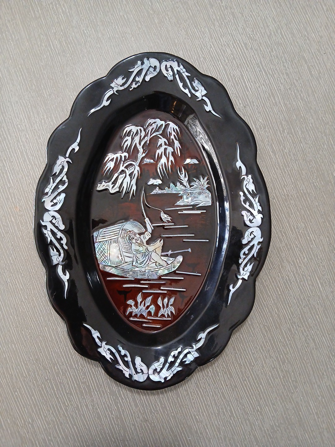 2 Oreintal Hanging Wall Plates