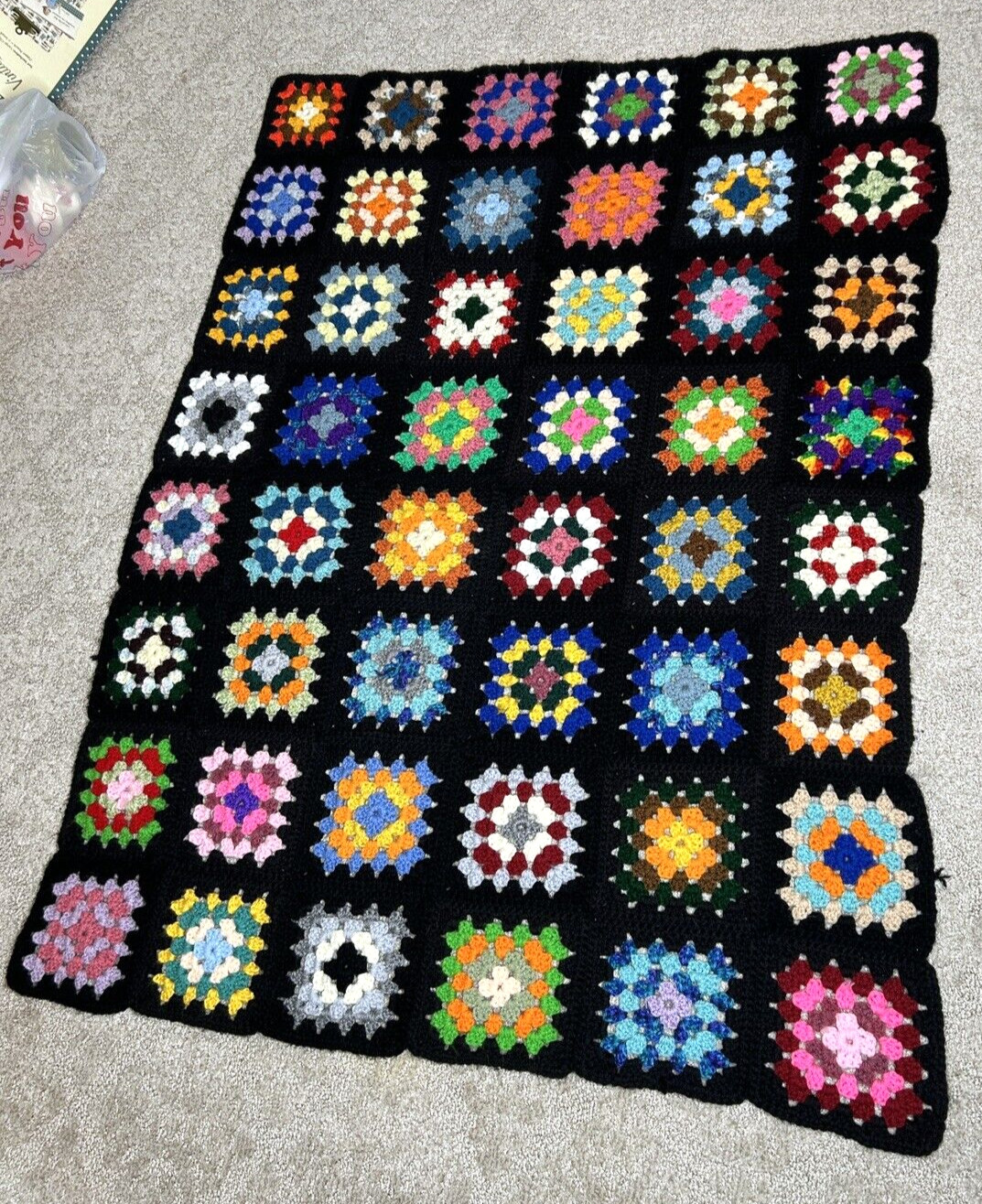 BEAUTIFUL HANDMADE CROCHETED GRANNY SQUARE AFGHAN LAP BLANKET APPROX. 50X38