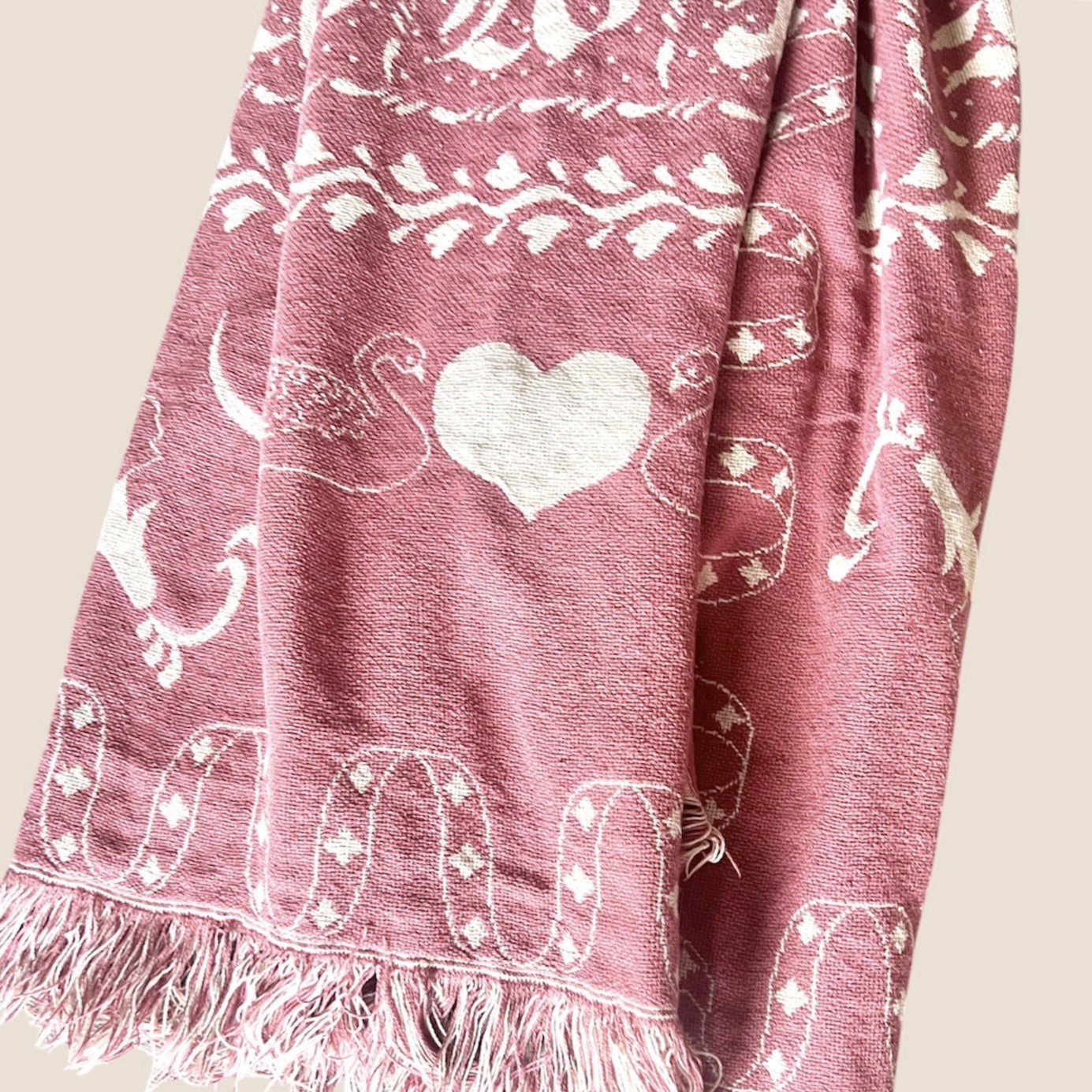 Goodwin Weavers Mauve Tapestry Throw Blanket Alphabet Heart Swans Cottage