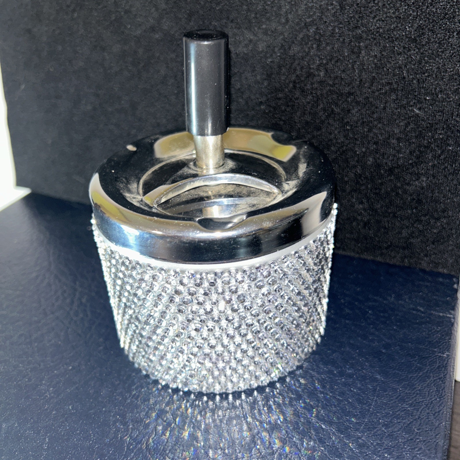 Crystal Diamonds Ashtray Portable Smokeless Stand Cylinder Fairy Silver Bling