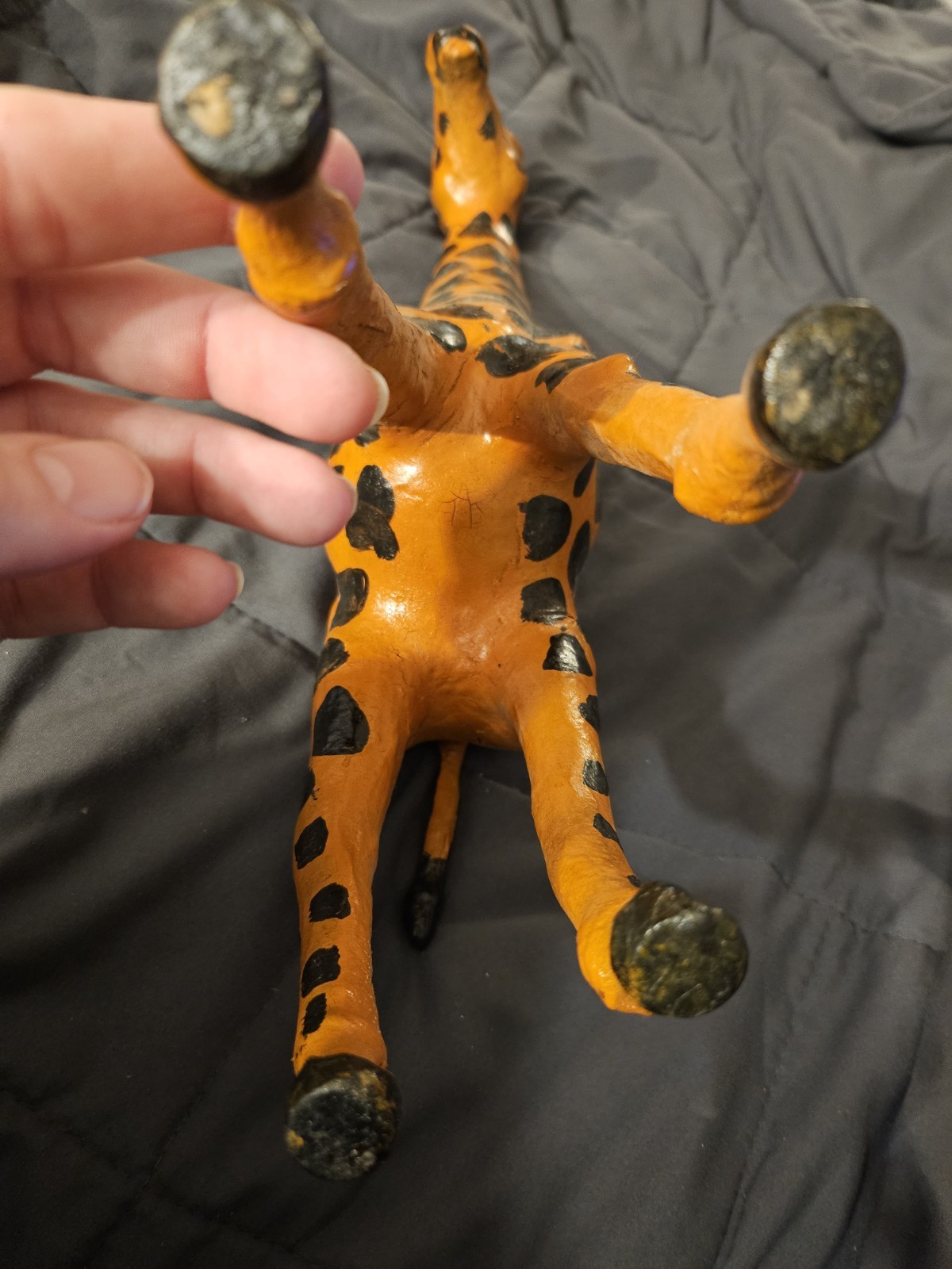 Handmade @17.5 ” Tall Standing Leather Giraffe Art Figurine Hand Painted