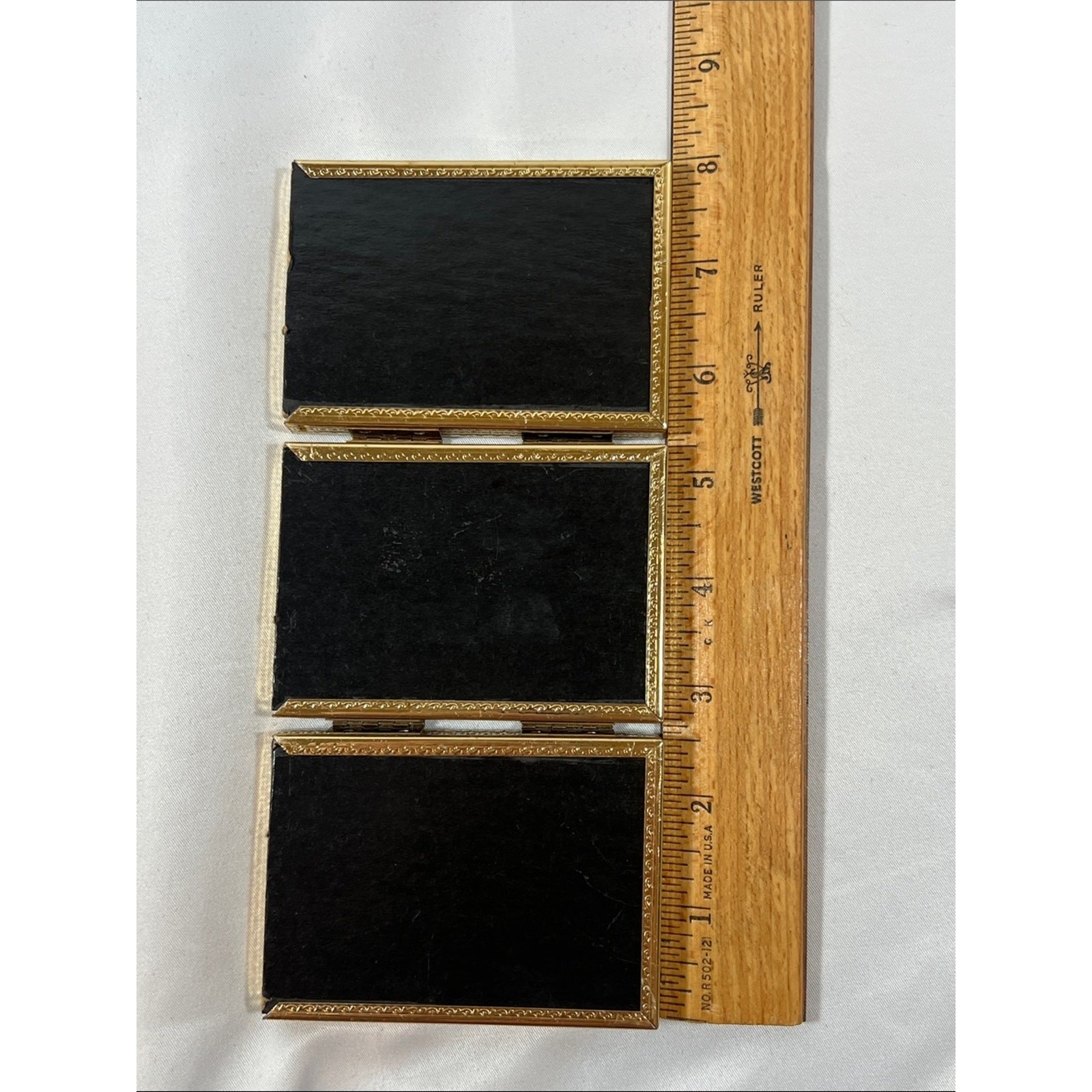 Vintage Birds in Tri-Fold Frame Photo Picture Brass Hinged 3.25×2.25″ MCM Decor