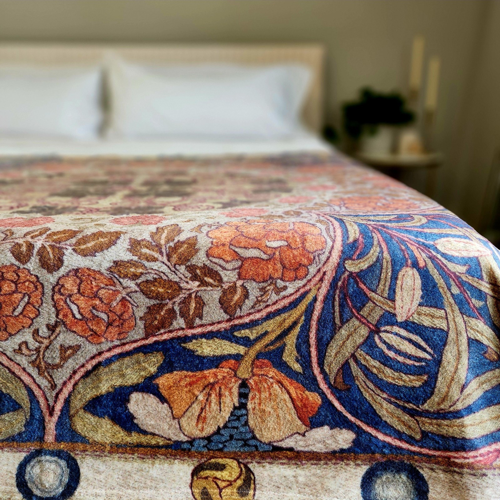 Luxurious Crushed Velvet Blanket, Arts Crafts Floral Throw Home Decor Gift