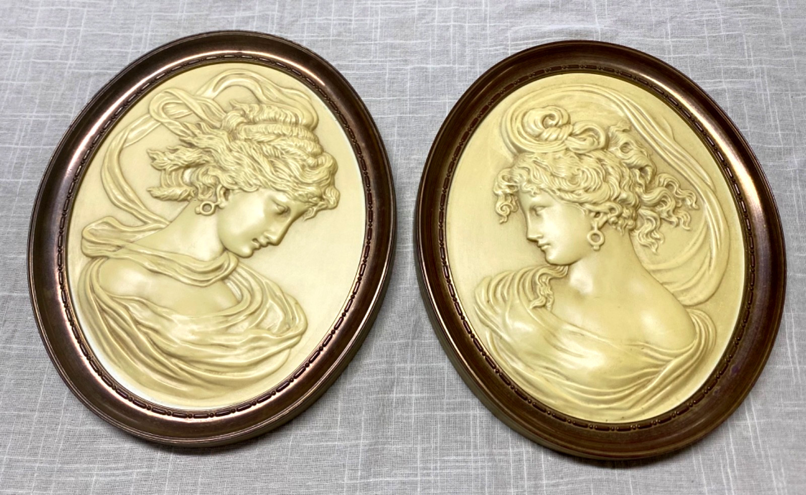 Vintage Cameo Silhouette Wall Plaque 60s MCM Victorian Goddess Hanging Art Decor