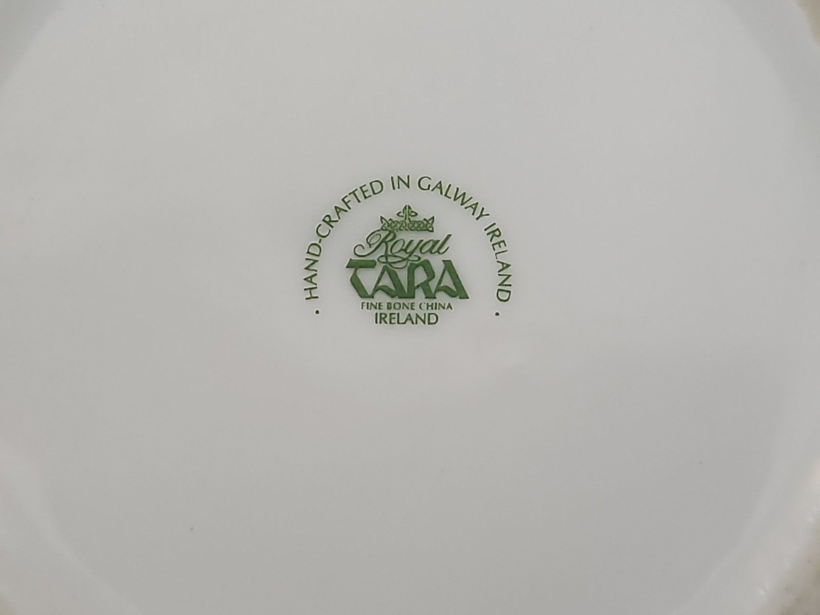 Royal Tara Blackbird 4.5″ Porcelain Plate Shamrock Gold Trim Ireland
