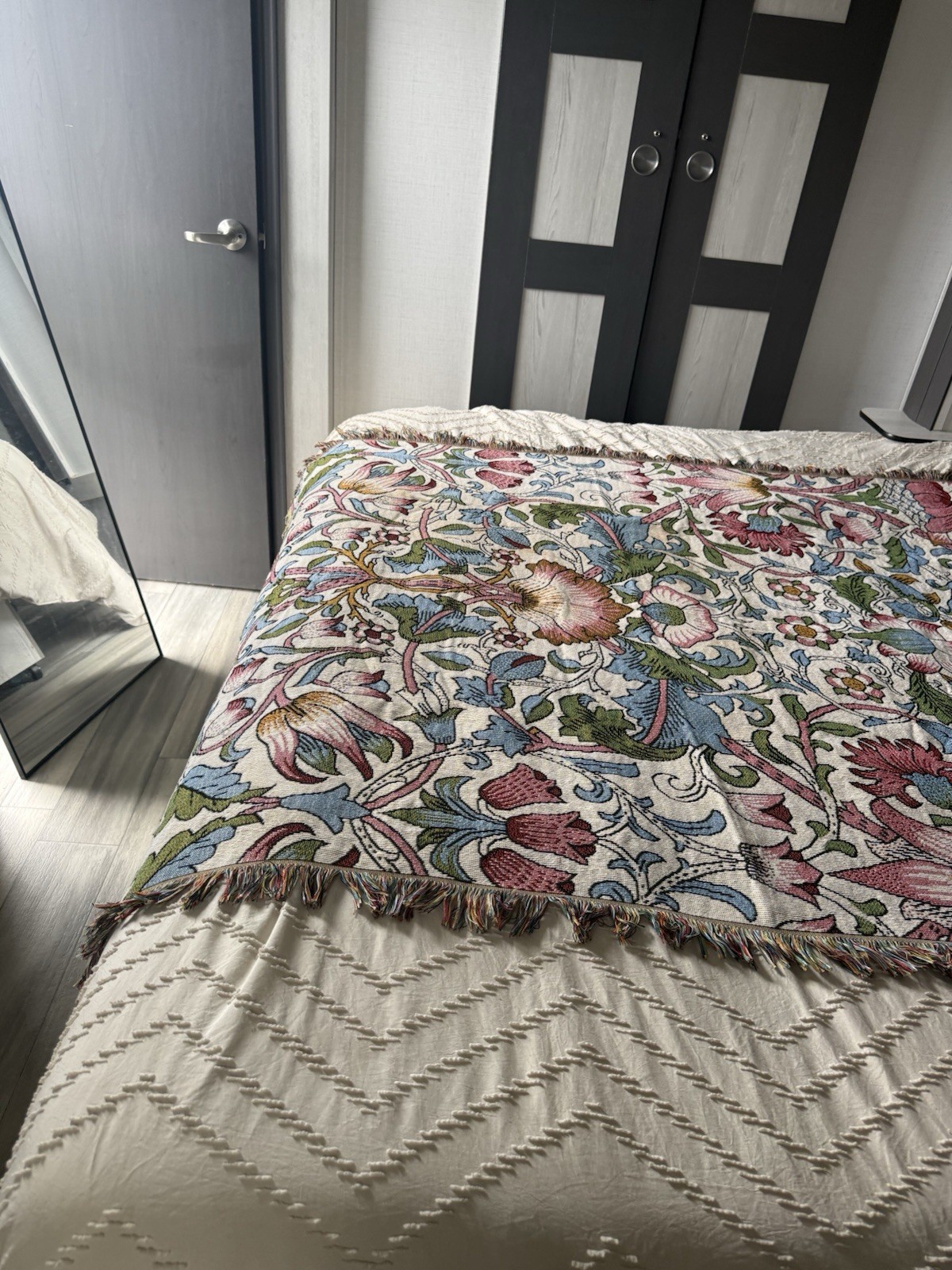 Bohemian Woven Jacquard Throw Blanket 100% Cotton Floral Wall Tapestry 50×60 In