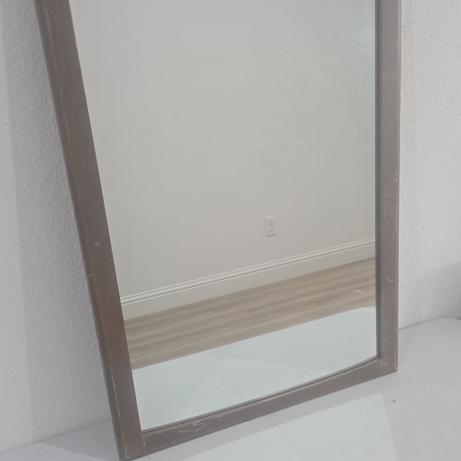 Brown Wood Framed Rectangle Wall Mirror 24x35in Vertical Accent Used