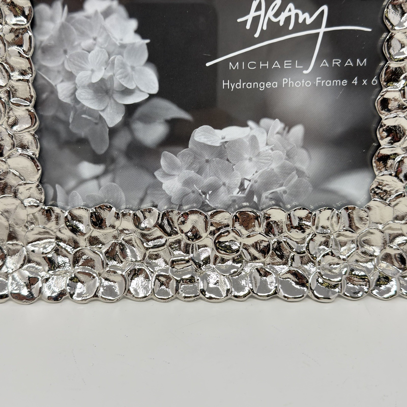 Michael Aram Hydrangea Photo Frame 4×6 Metal Frame Floral Petals Silver