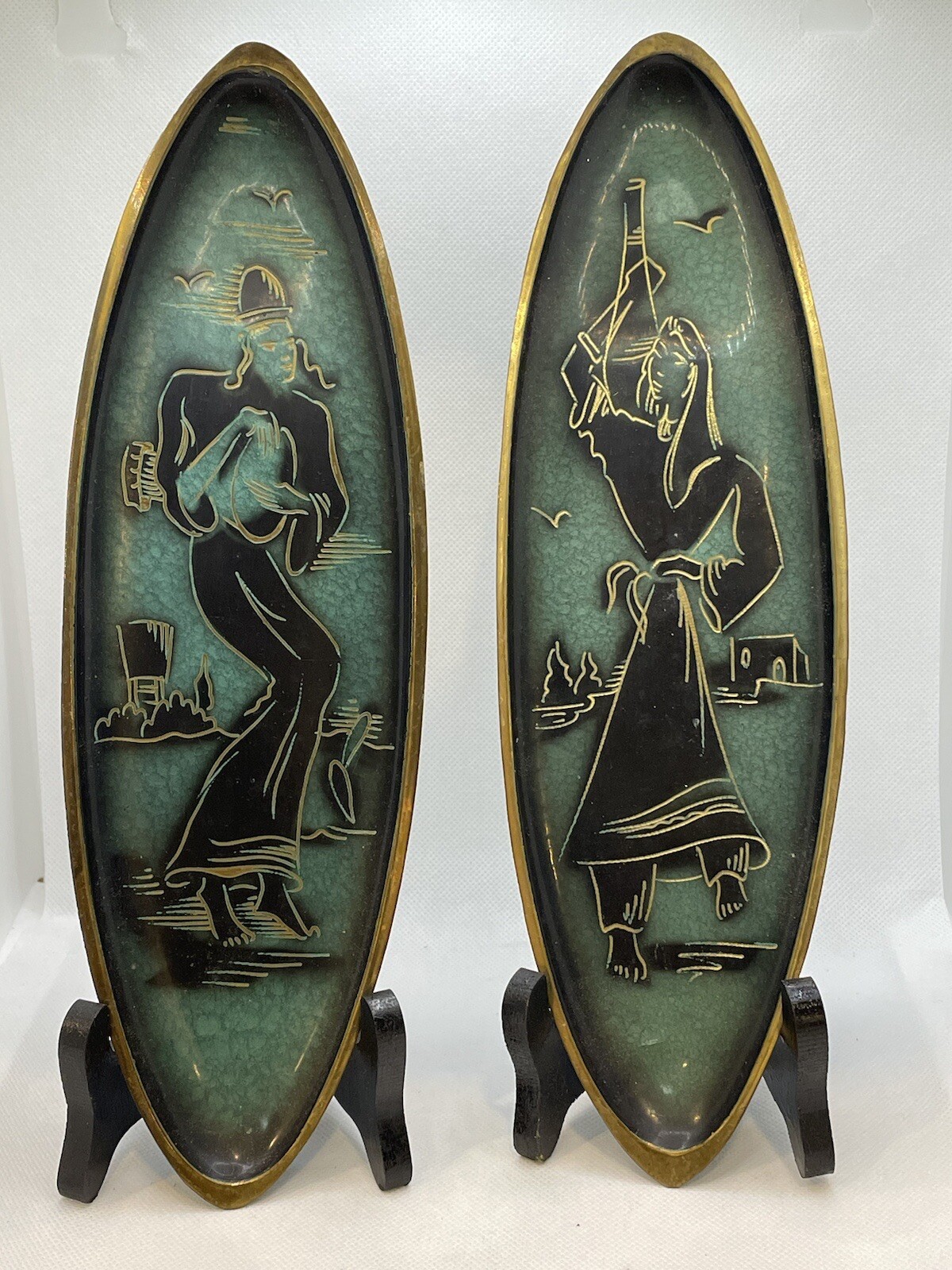 Black Burnished Green With Black Wall Plaque Made In Israel By A.N. Oppenheim