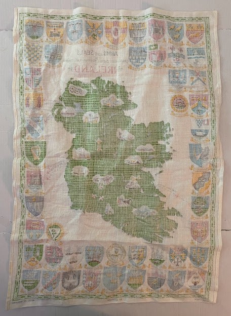 Ireland Wall Hanging, Made by Linanne, Coat of Arms