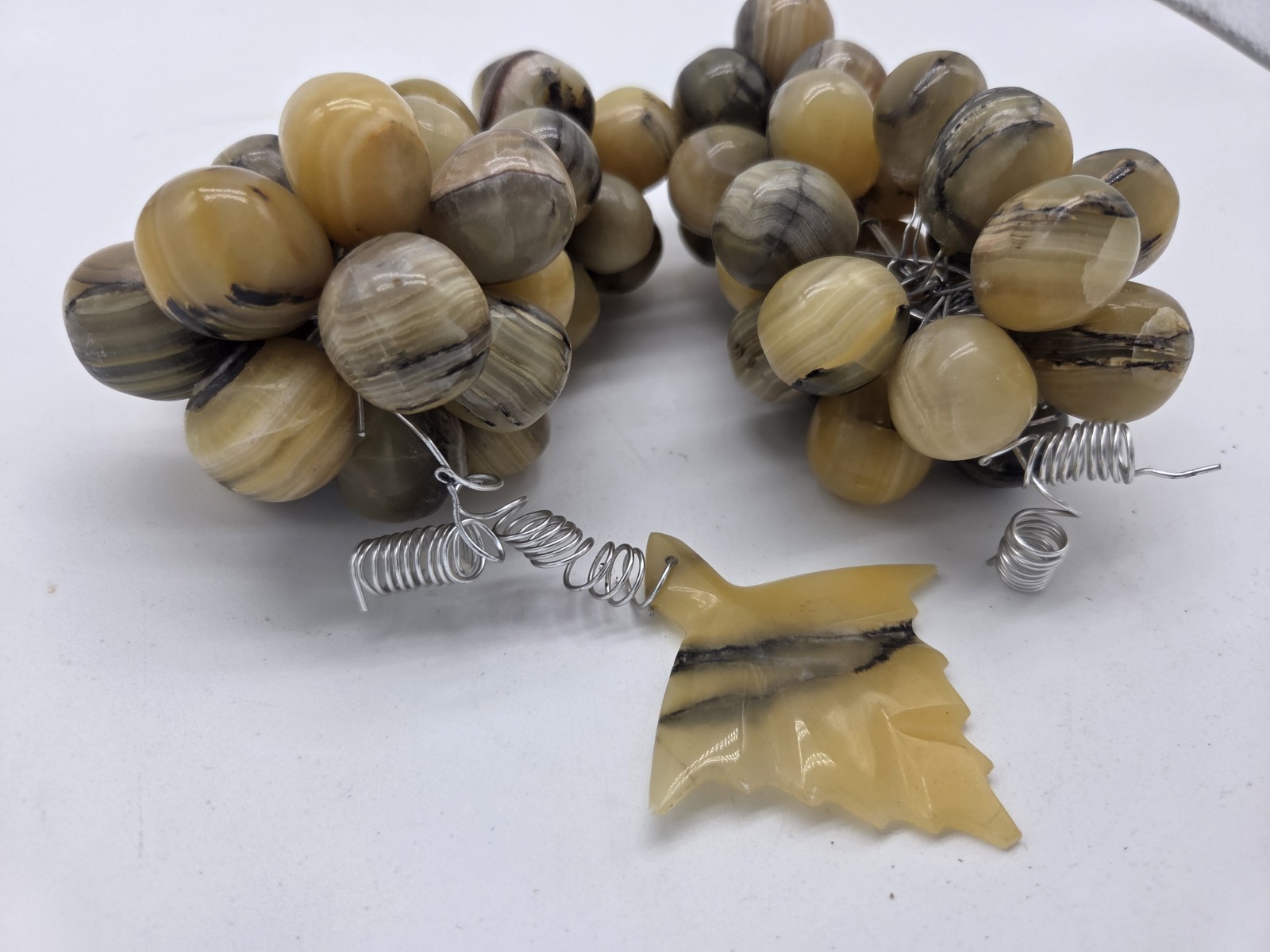 VTG 2 Clusters of Banded Onyx Grapes ~ MCM Stone Fruit Stem Multicolor
