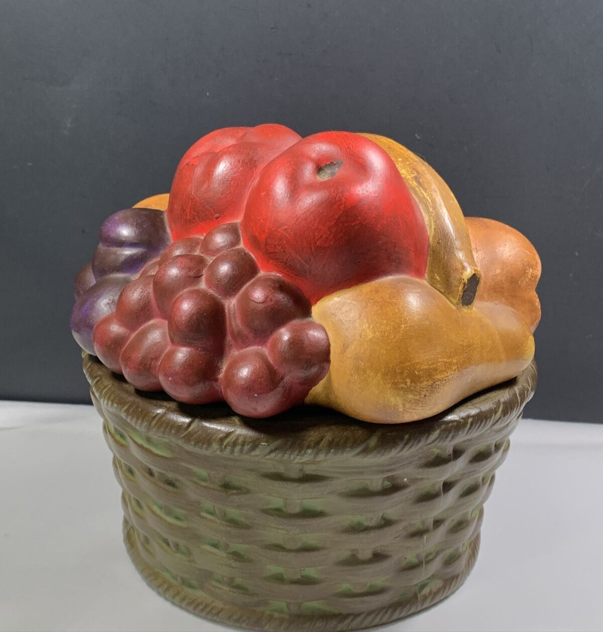 Ceramic Fruit Basket Bowl Lid Decorative Centerpiece Rustic Table Country VTG