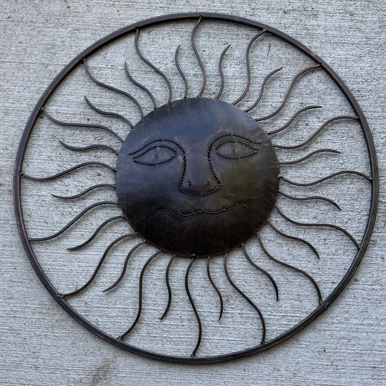 Sun Face Art Wall Hanging Iron Metal 24” Celestial Indoor Outdoor Bronze EUC