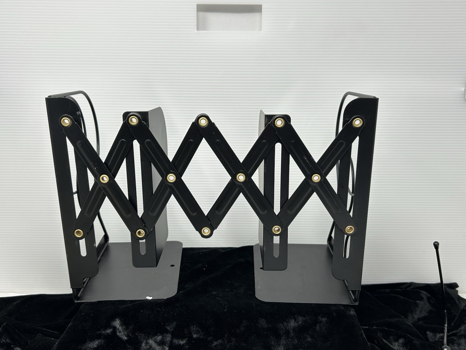 Adjustable Bookends Metal Bookends Expandable 6” To 16” Black Decorative