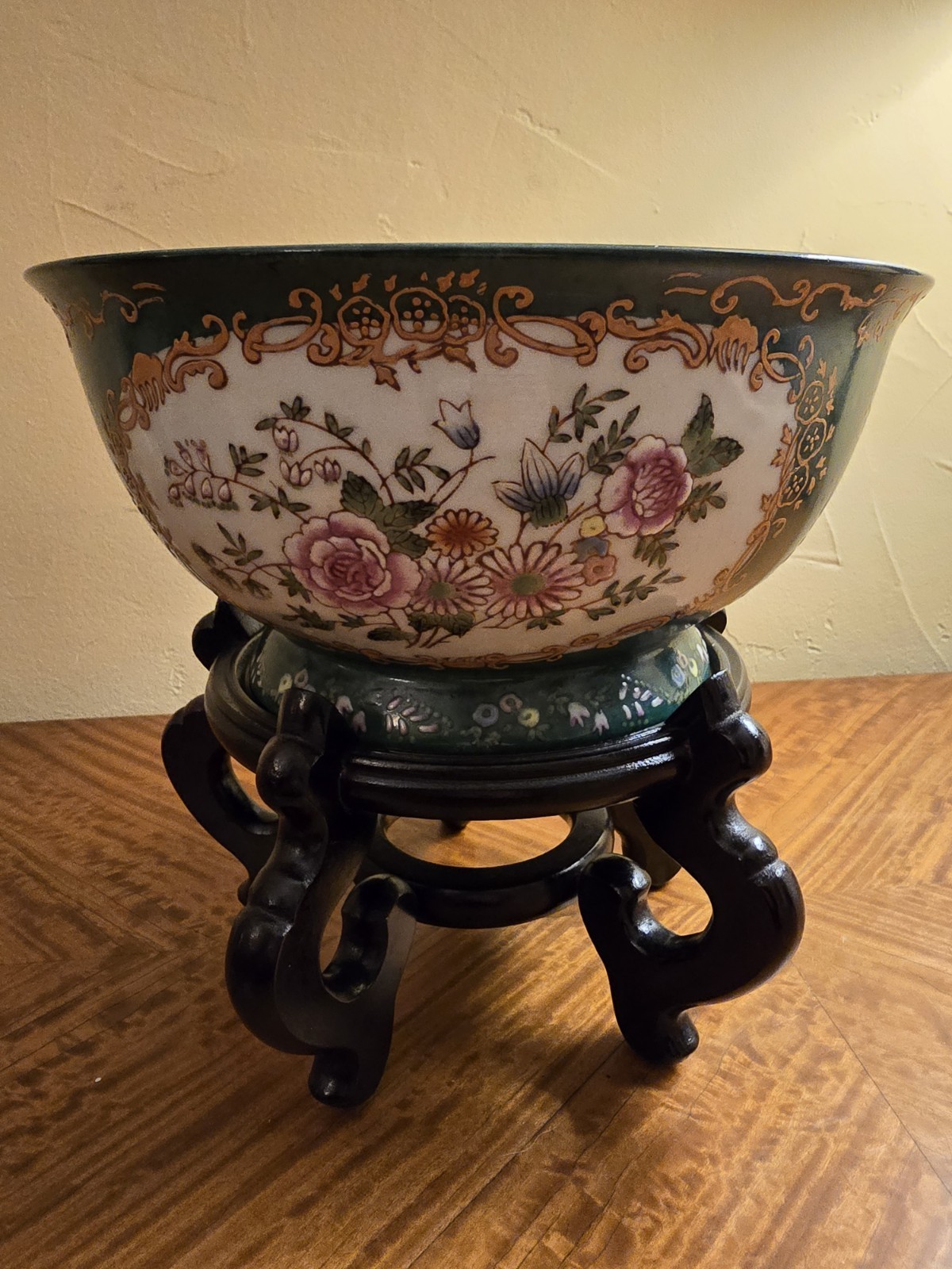 10″ Green Glazed Decorative Footed Bowl w/ Enameled Floral Design & Gold Detail