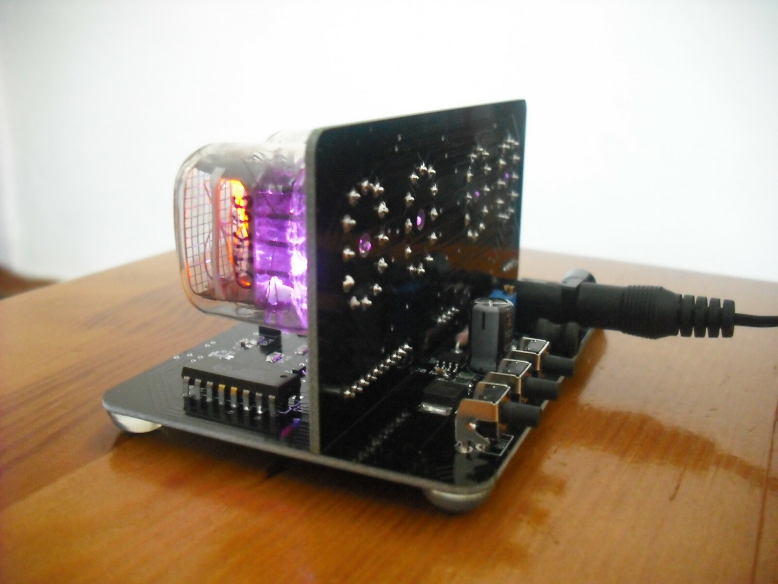 Nixie Tube clock KIT with IN-12 Tube LED RGB Backlight Black PCB