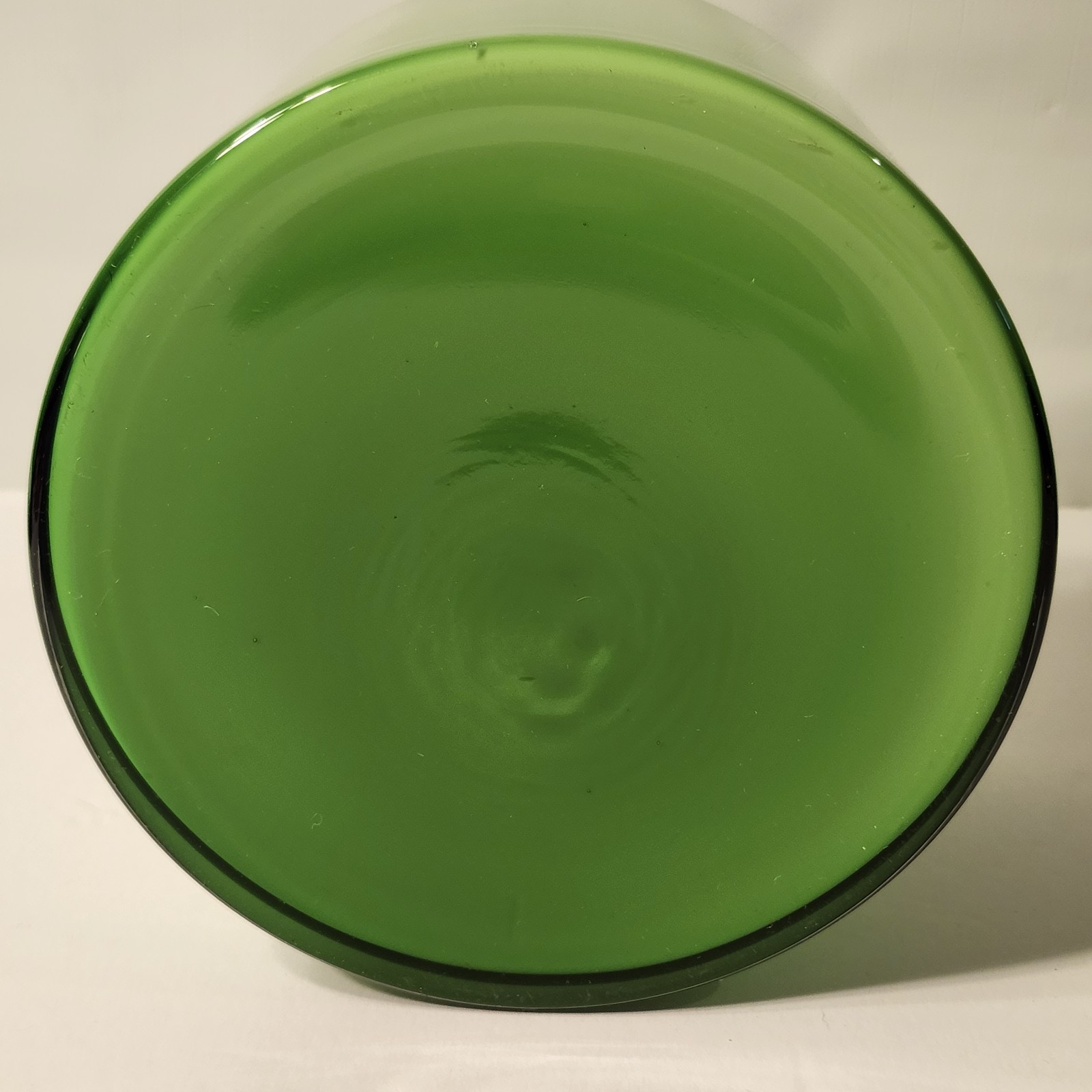 Vibrant Green Glass Cachepot/Vase, 6-3/8″ W X 4.75″ Tall