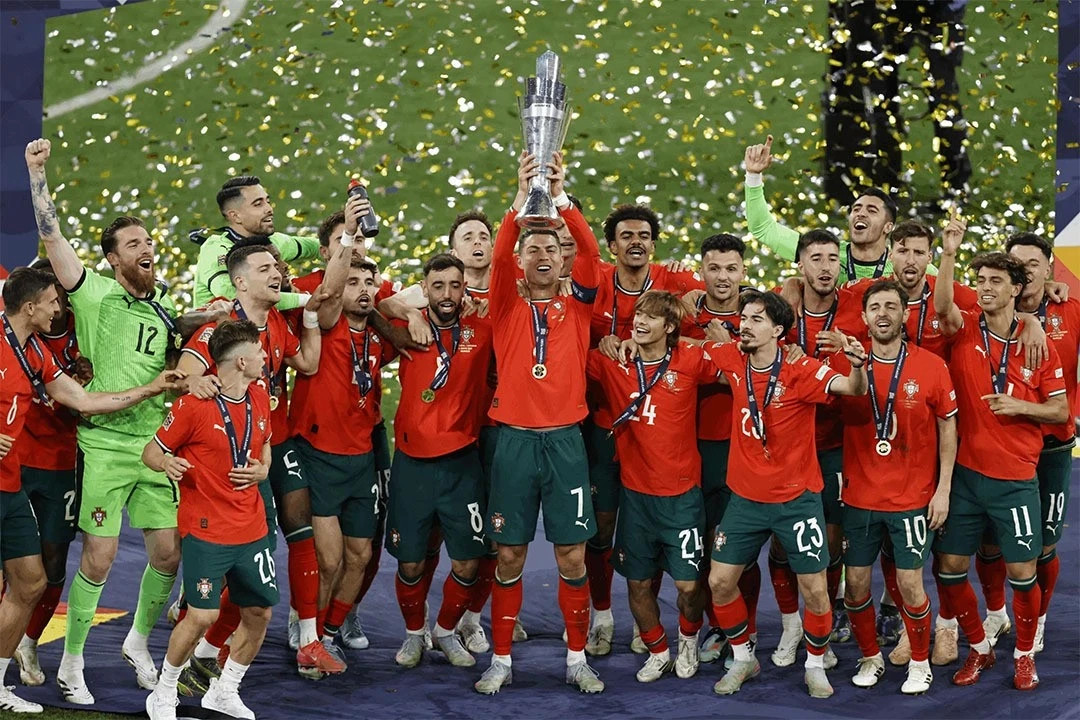 Portugal Nations 2025 Champions Trophy Ceremony – POSTER 12″x18″