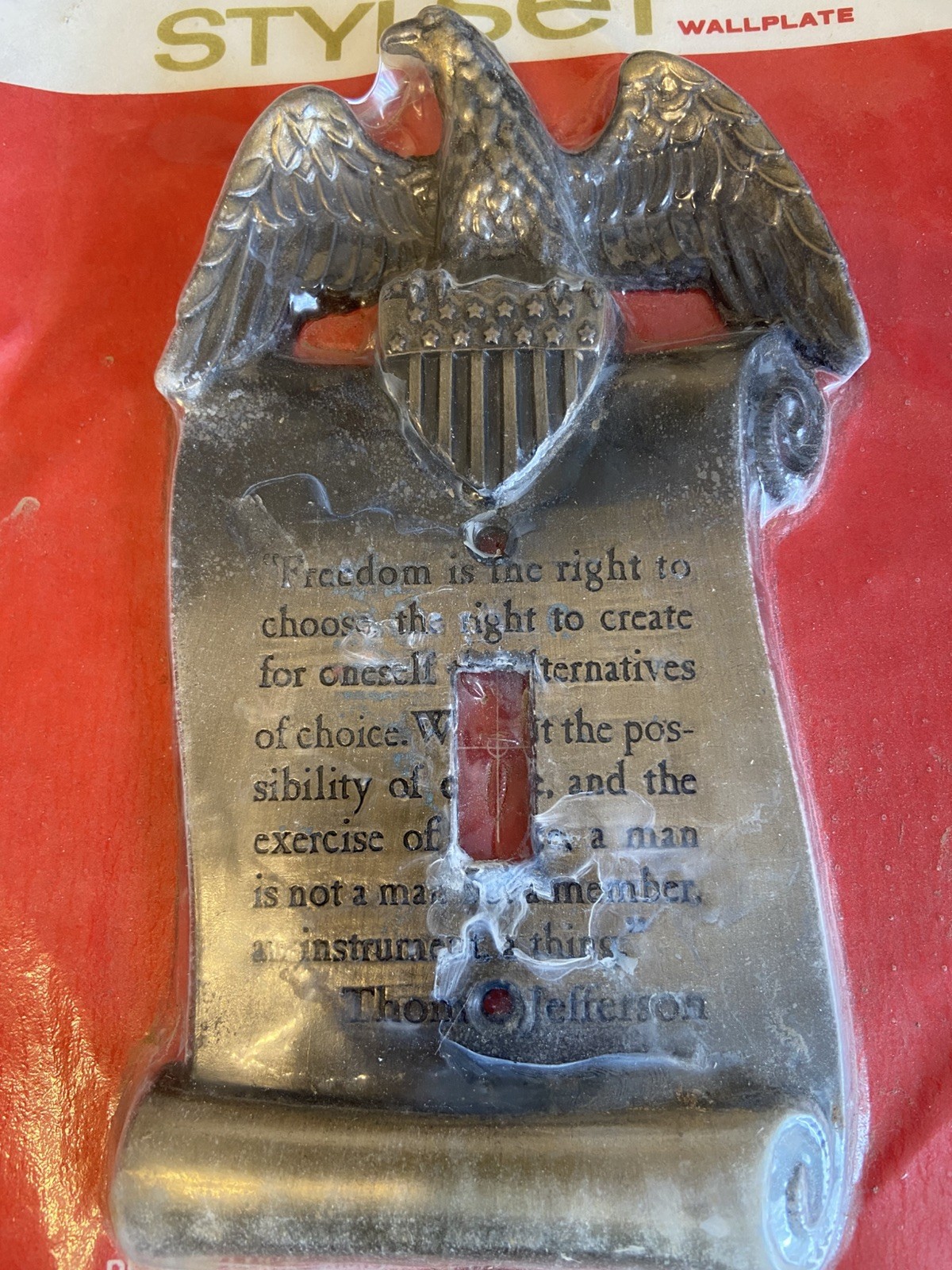 Stylset Wallplate with Thomas Jefferson’s Quote, Freedom is the right to Choose