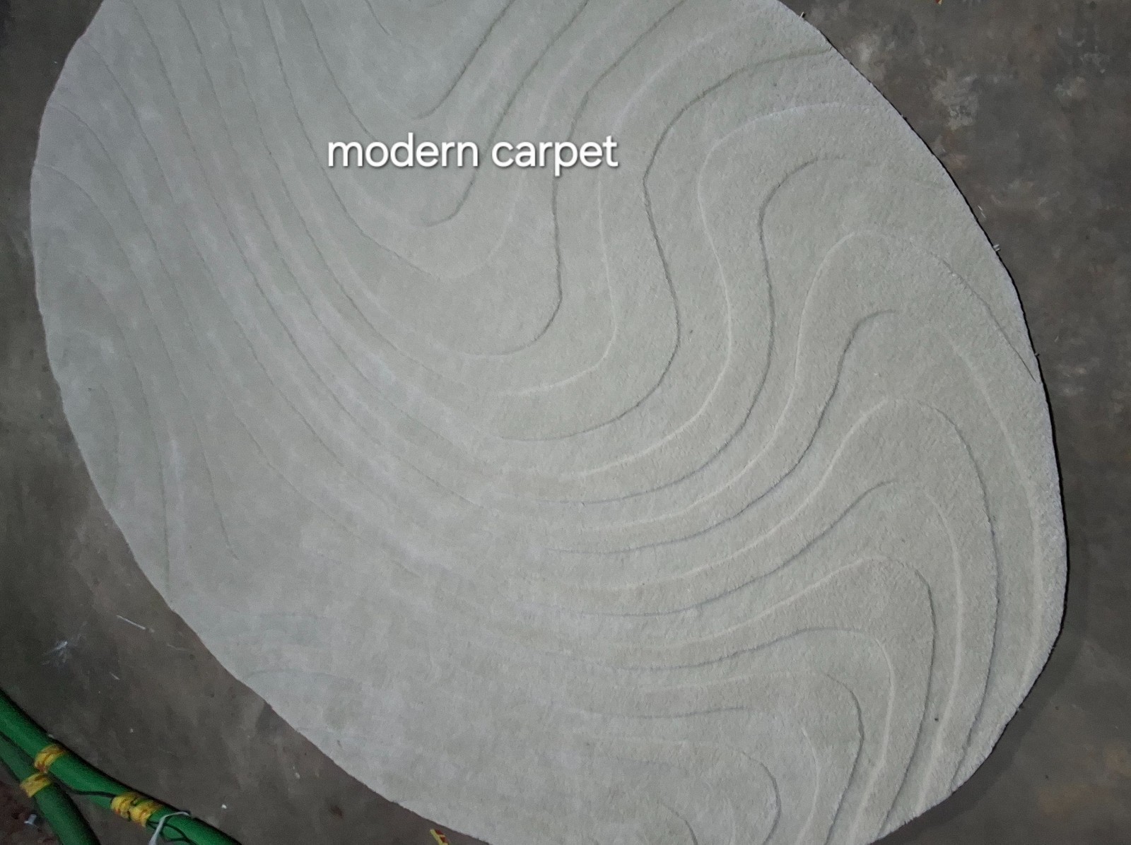 Irregular Shape Rugs Handmade 100% Woolen Hand Tufted For Home Decoration