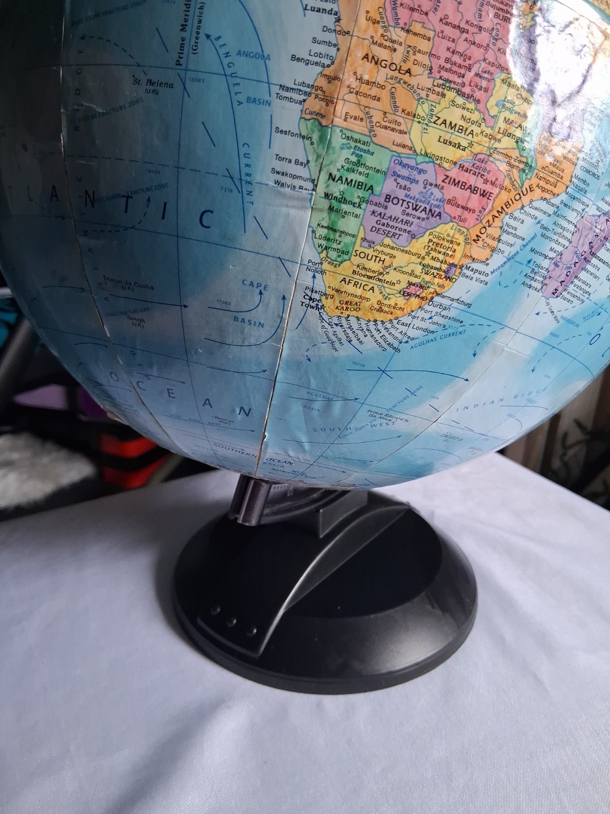 GlobeMaster 12″ Tabletop Rotating Multicolor World Globe *see aging As Is*
