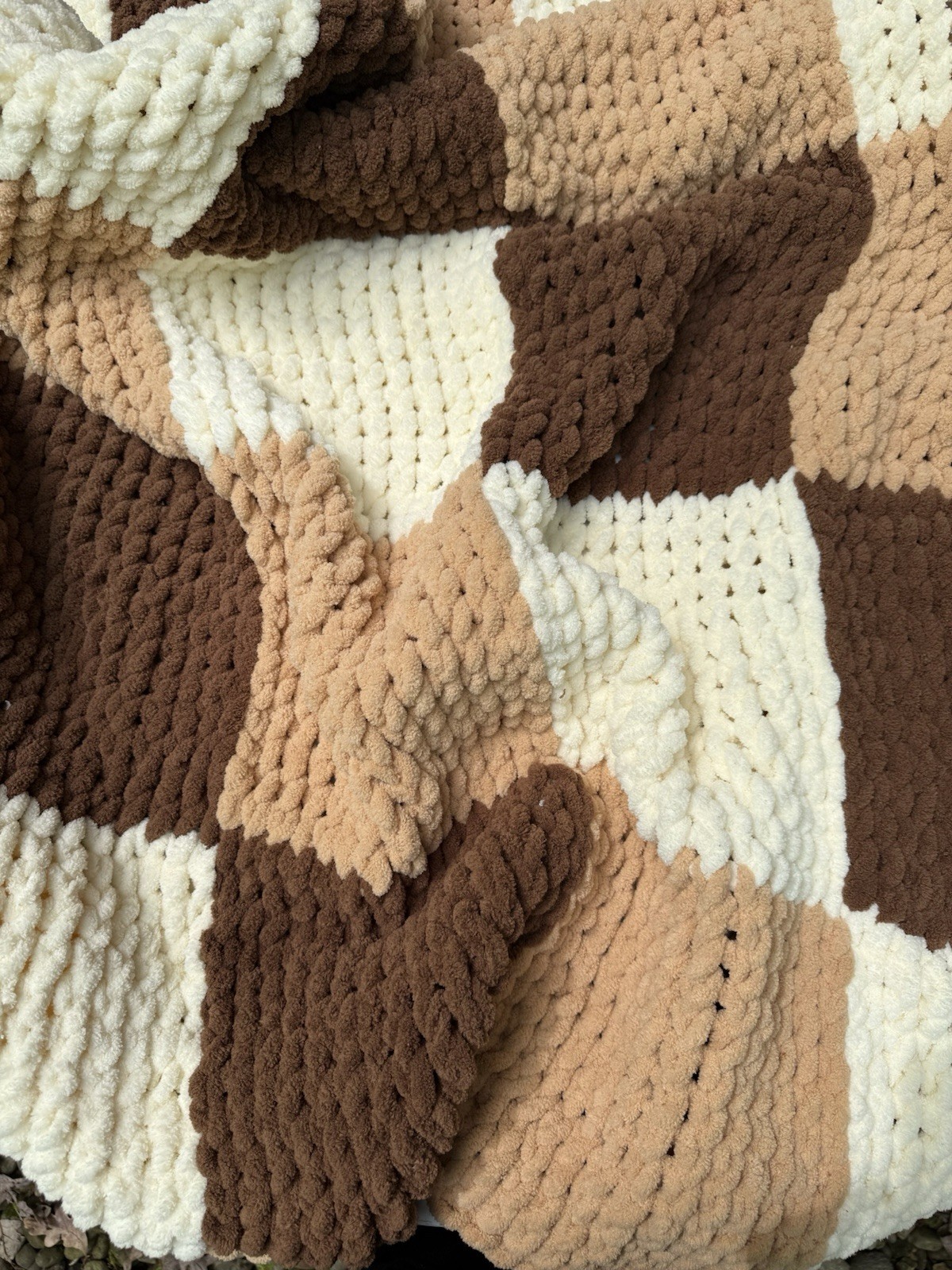 Handmade Chunky Knit Checkerboard Throw Blanket Brown Plush 65×55 in