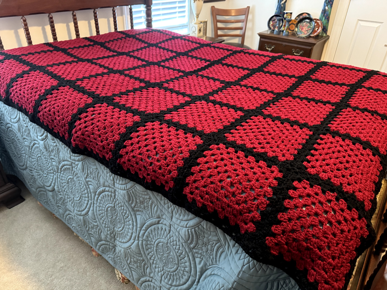 Vintage Crochet Throw Afghan Blanket 60×78 Deep Red Squares Outlined in Black