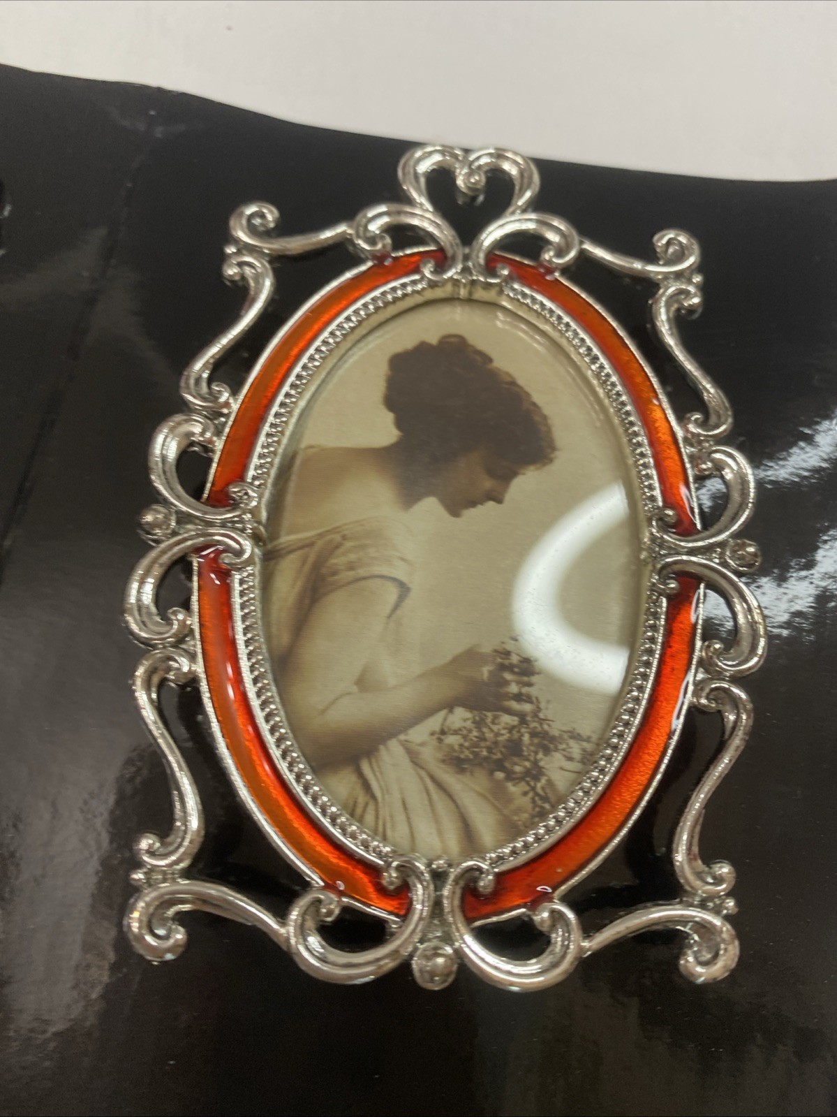 melannco branded photo frames