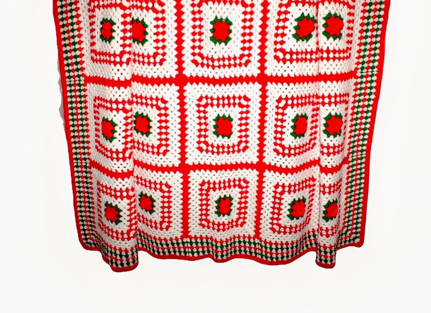 Christmas Afghan Granny Squares Crochet Blanket Throw White Red Green 78 X 80