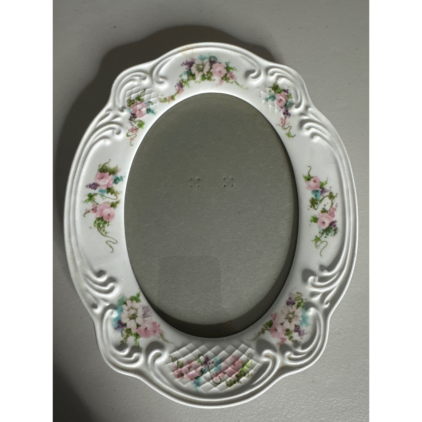 Vintage White Porcelain Oval Floral Photo Frame Pink Roses Victorian 5×7