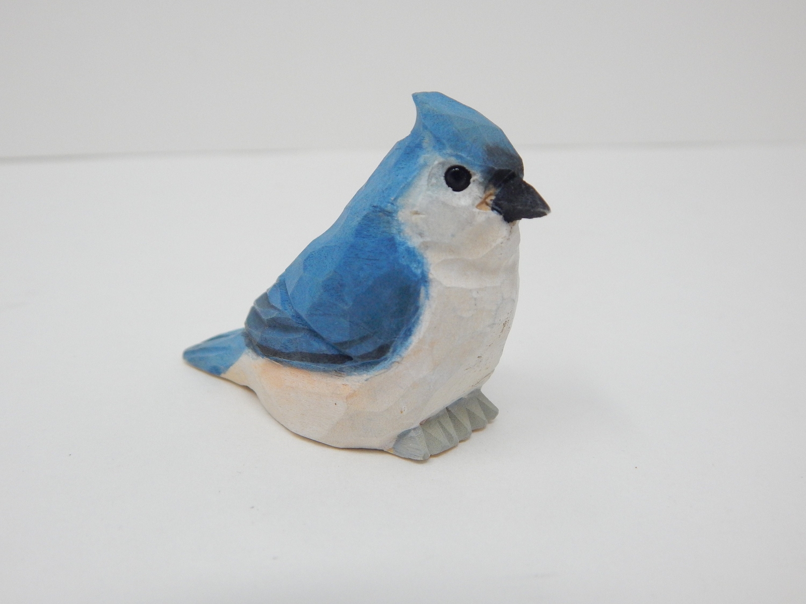 Tufted Titmouse Bird Wood Handmade Figurine Statue Small Sculpture Decor Mini