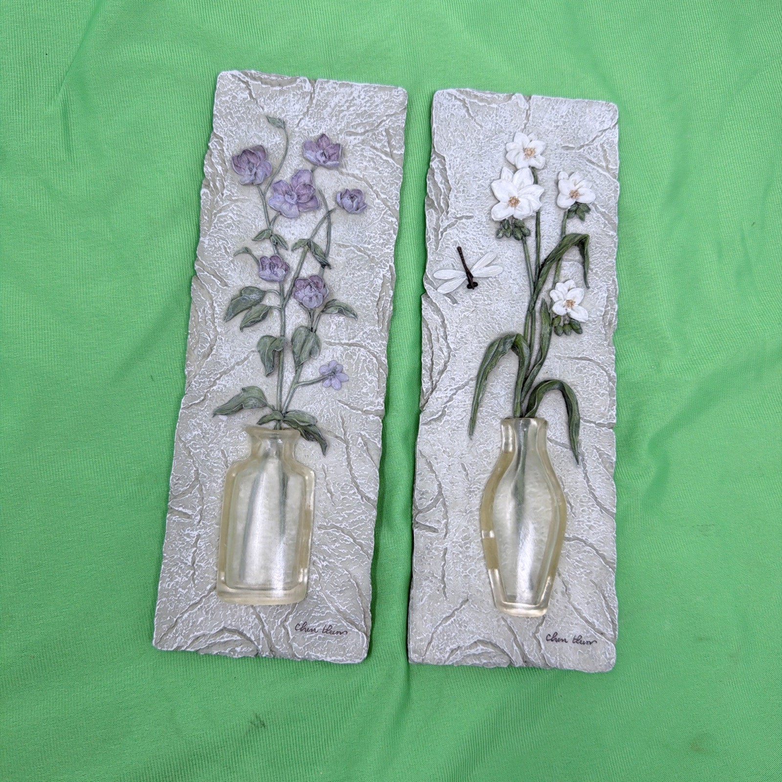 Cheri Blum VIntage Decor Floral Resin Plaques Dragonfly Purple & White Flowers