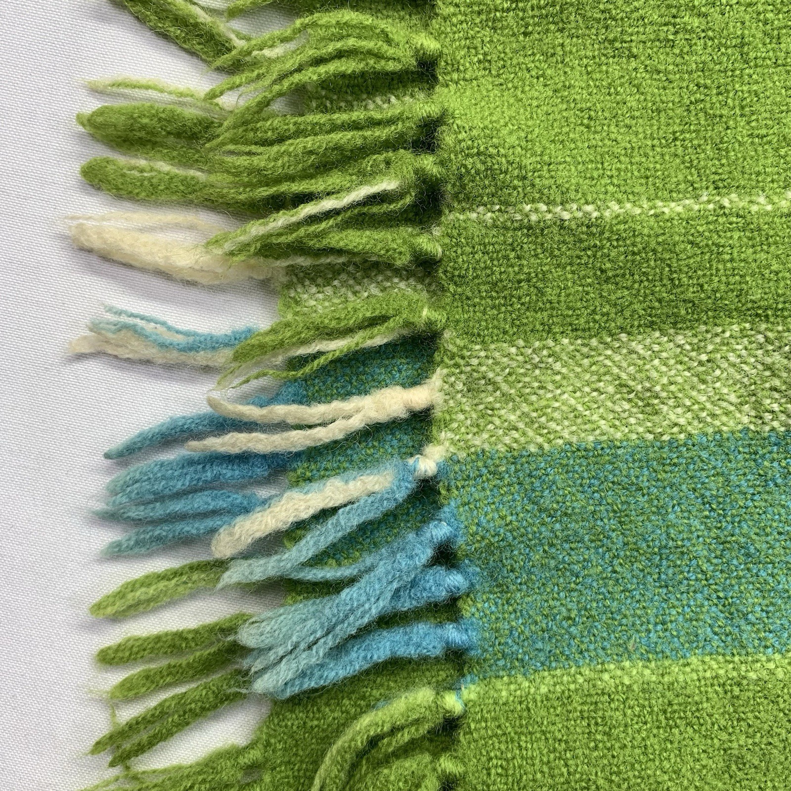 The Three Weavers Handwoven Virgin Wool Throw Blanket ‘70’s Green Plaid Fringe