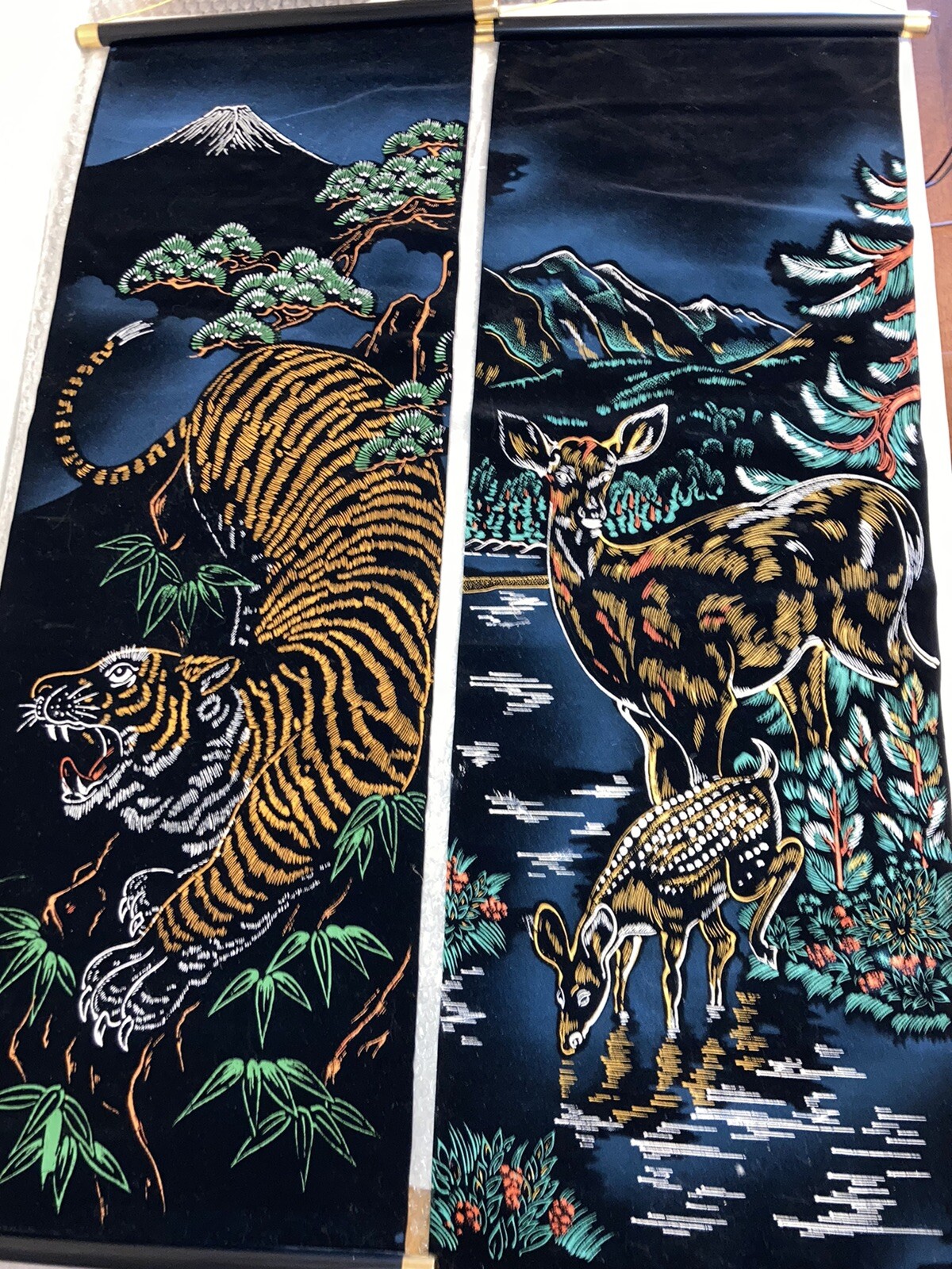 Vintage Velvet Wall Hanging Painted Tiger & Deer Excellent Set 2