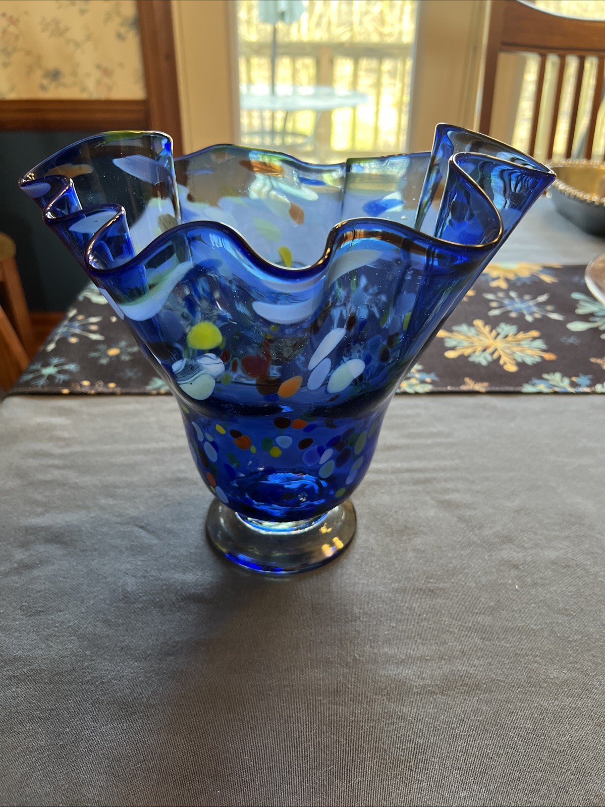 Mexican Hand Blown Glass Vase (10 1/4″ x 8 1/2″) – Confetti Design On Cobalt