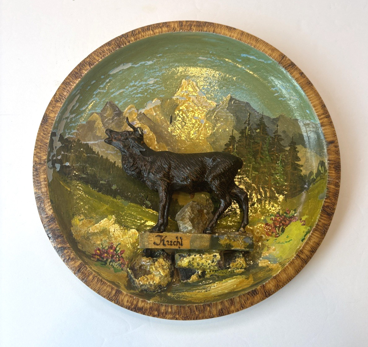 Vintage 3D Moose Wildlife Wall Plaque Hand Painted Wood Resin Cabin Lodge Decor