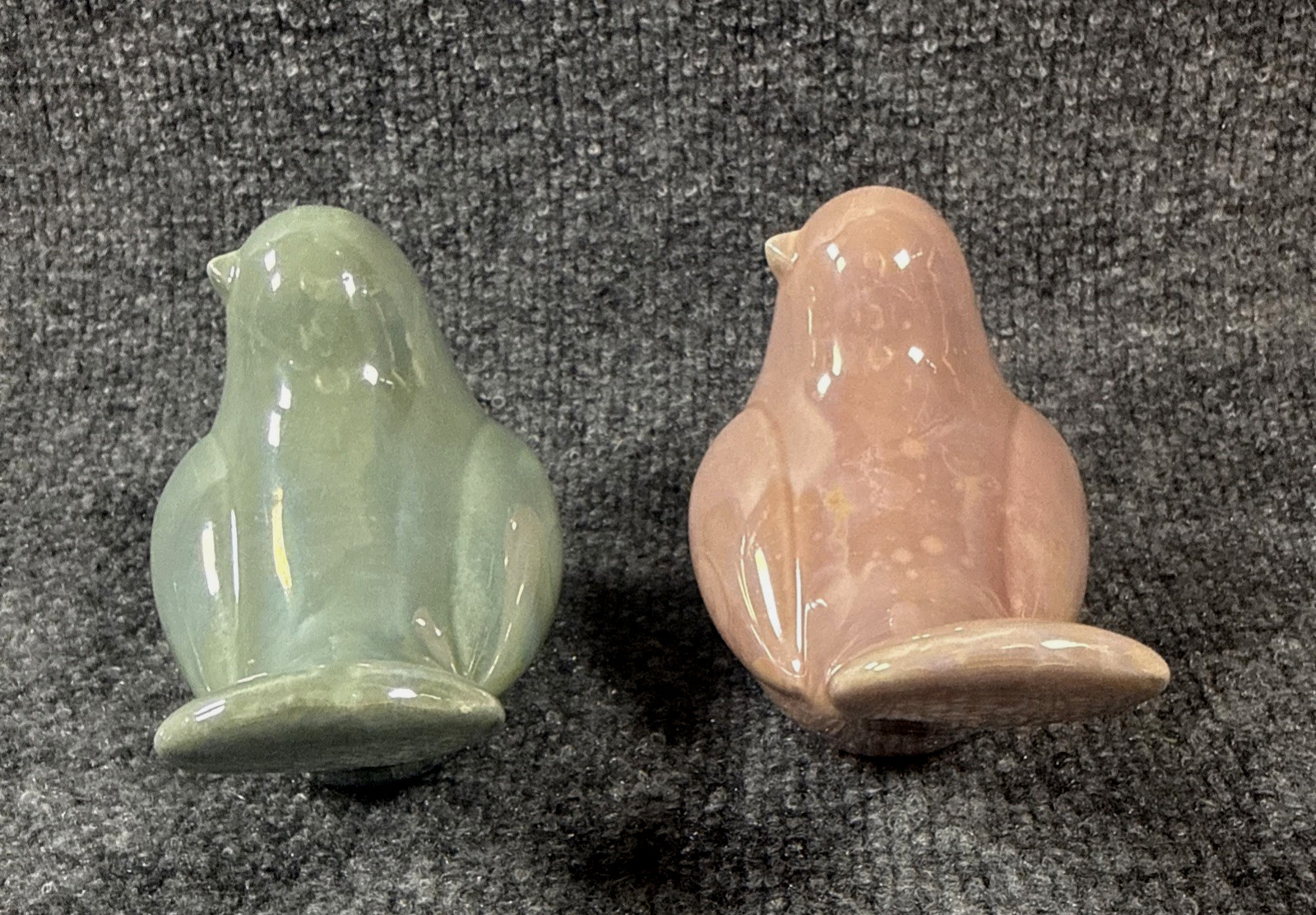 Set Of 2 Ceramic Bird Figurines Pink & Blue Glossy Table Top Home Decor Gift 6”