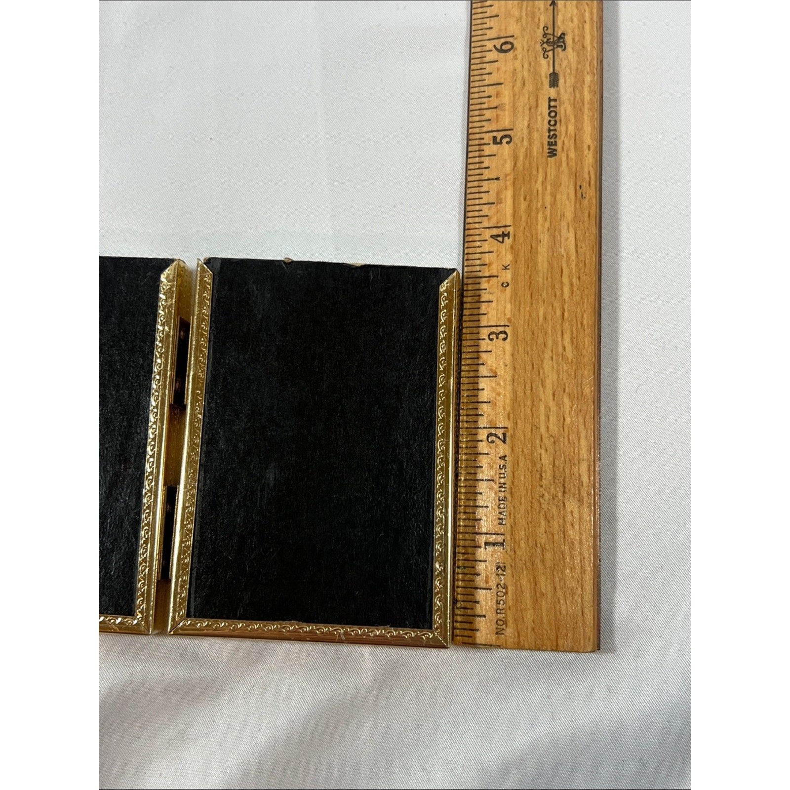 Vintage Birds in Tri-Fold Frame Photo Picture Brass Hinged 3.25×2.25″ MCM Decor