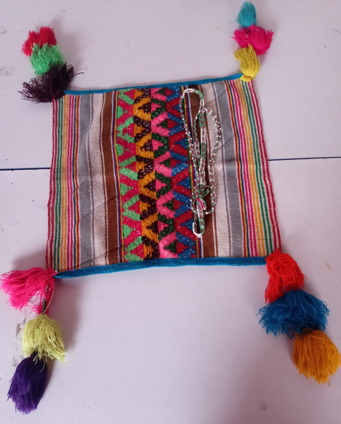 Aguayo Set Decorated Bow Multicolored Beads Pago Madre Tierra